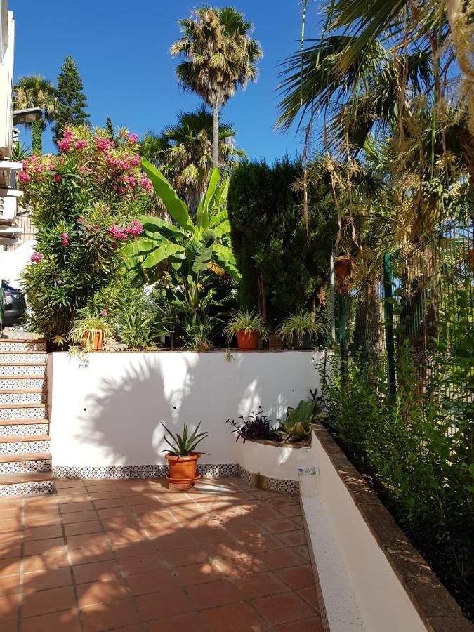 Deluxe Studio Athos 50 Mp Garden Patio Benalmadena Golf & Beach Exterior foto