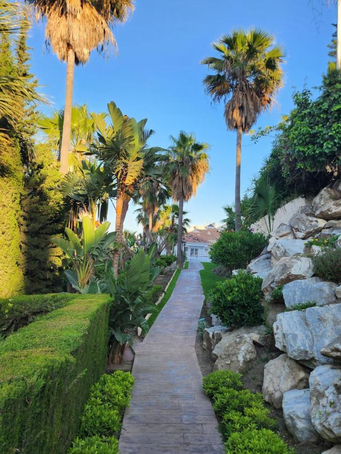 Deluxe Studio Athos 50 Mp Garden Patio Benalmadena Golf & Beach Exterior foto